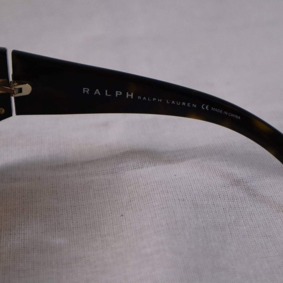 Ralph Lauren RA5018 Tortoise Shell Oversized Sunglasses | 60mm | Brown Lenses - Picture 4 of 8